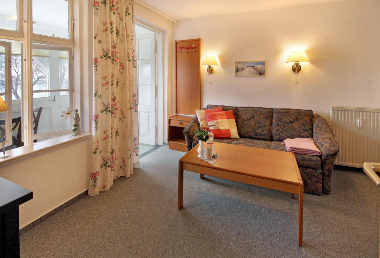 Villa Ostseelilie - Appartements Mit Balkon Und Meerblick Sassnitz Exterior foto