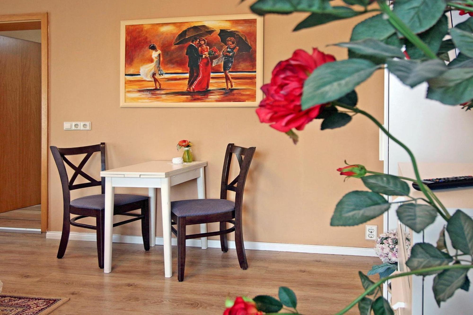 Villa Ostseelilie - Appartements Mit Balkon Und Meerblick Sassnitz Zimmer foto