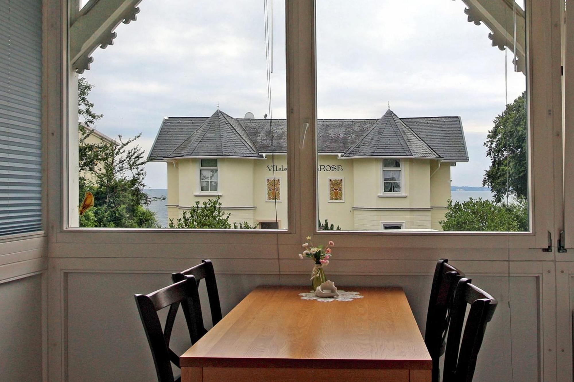 Villa Ostseelilie - Appartements Mit Balkon Und Meerblick Sassnitz Zimmer foto